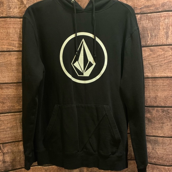 Volcom Other - Men's Volcom hoodie. Size large.  EUC!